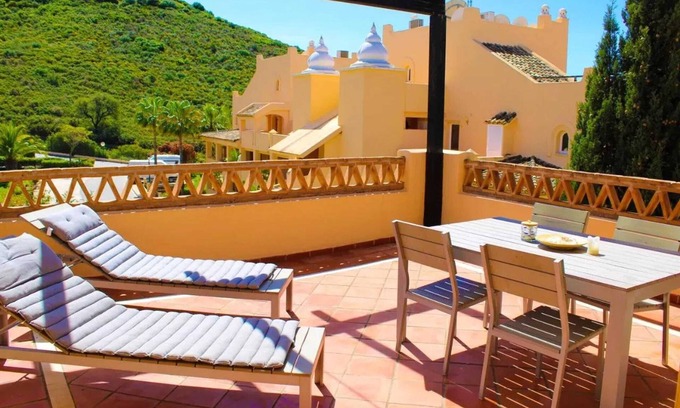 Elviria Apartment | Homerez - Family Apartment in Marbella with Pool