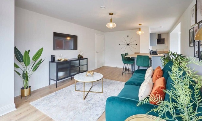 Scarborough Apartment | Host & Stay | Scarborough View Luxury Apartment