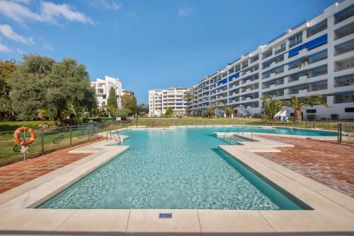 Puerto Banus Apartment | Jardines del puerto 741