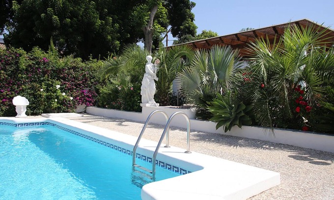 San Pedro de Alcantara Villa | Lovely Villa Las Palmeras, Puerto Banus