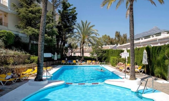 Marbella Apartment | Luxurious apartment 95m2 - Puerto Banus - 3 GOLF Nearby