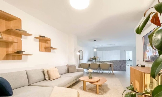 Nueva Andalucia Apartment | Maestranza | Exclusive Townhouse Puerto Banus Bbq Pool