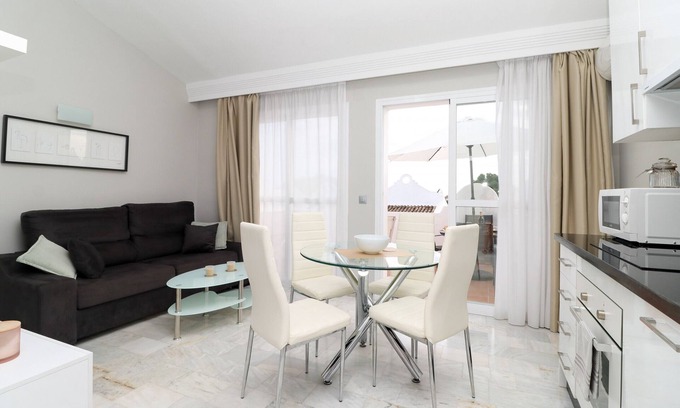 Urbanizacion Hacienda las Chapas Apartment | Modern duplex 6307 - great facilities onsite