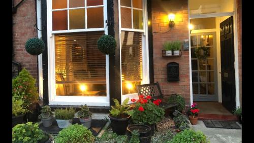Scarborough House | North Sands Lodge