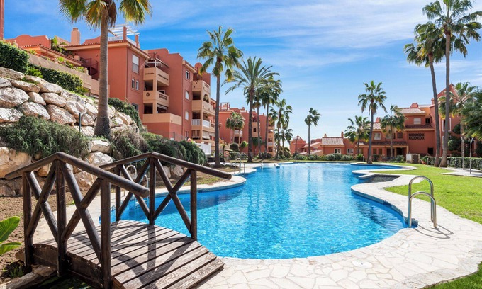 Cabopino Apartment | Reserva De Marbella apt by Costarentals - Ref M43