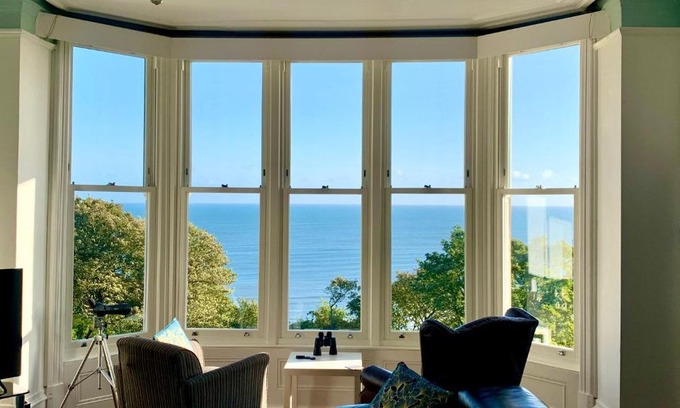 South Cliff Apartment | Sea Vistas
