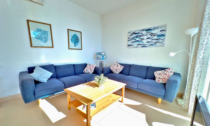 Marbella City Centre Apartment | Skol 933 - Fantastic 2-Bedroom Apartment with 9th Floor Sea Views