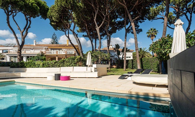 Cabopino House | Stunning villa for 10 guests with A/C, WIFI, private pool and patio