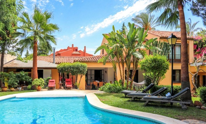 Marbella Villa | Villa El Mirador - Marbella Centre