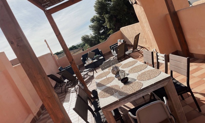 Marbella House | Villa for 8 with 360' view, walking distance BEACH, solarium, Pool.