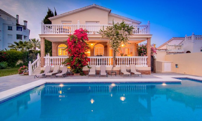 Marbella Villa | Villa Las Chapas Playa