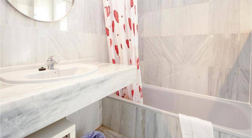 Photo of Bathroom in Cabopino