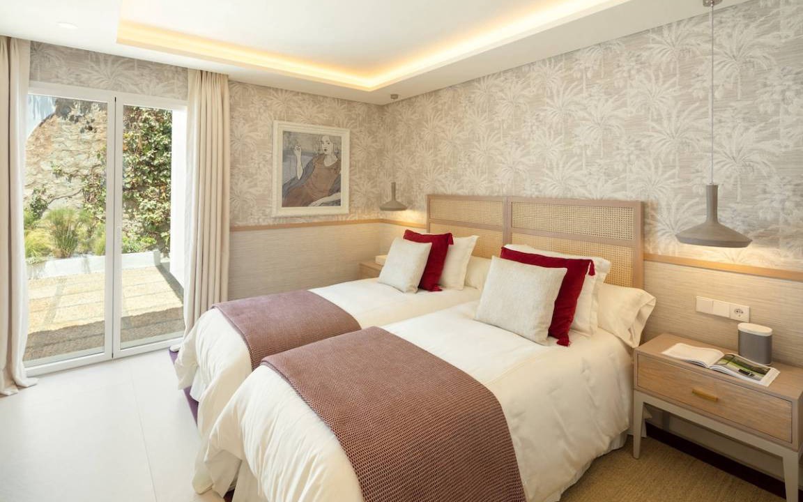 Photo of Bedroom in Golden Mile