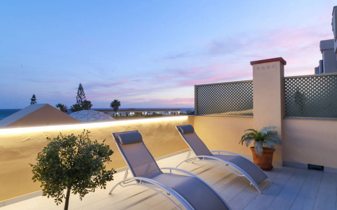 Photo of Patio Balcony in Nikki Beach