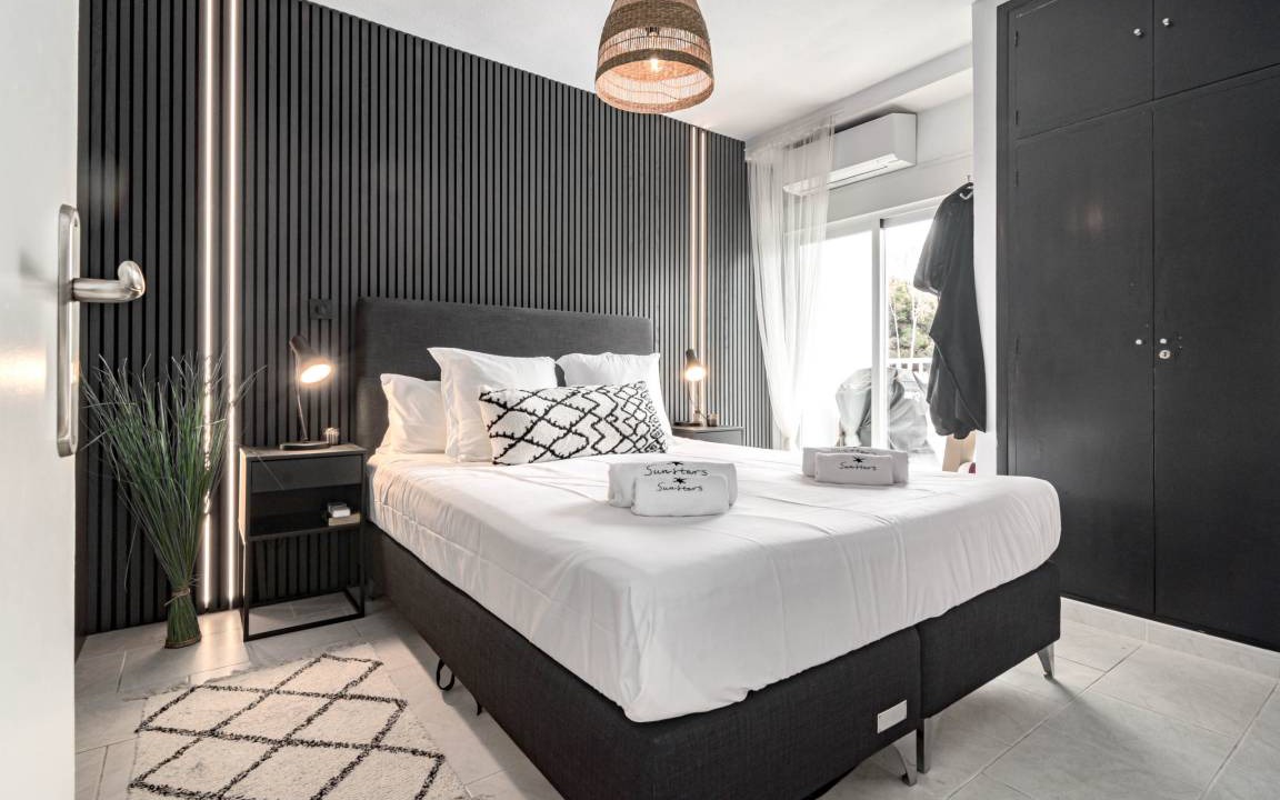 Photo of Bedroom in Golden Mile