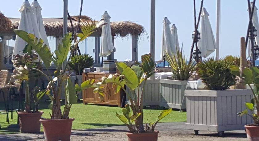 Photo of Others in Carib Playa