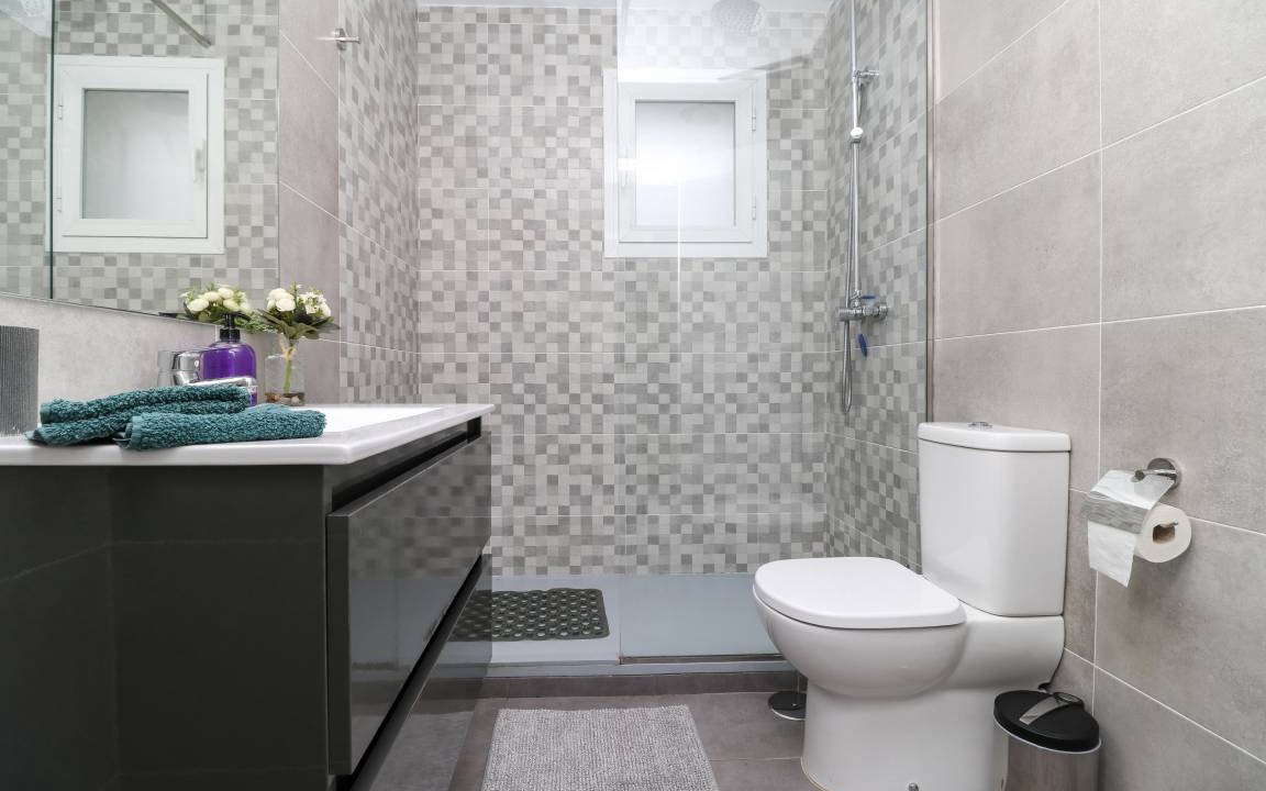Photo of Bathroom in Urbanizacion Hacienda las Chapas