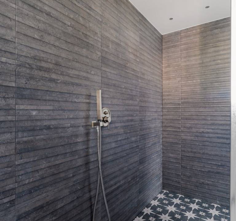 Photo of Bathroom in Urbanizacion Hacienda las Chapas