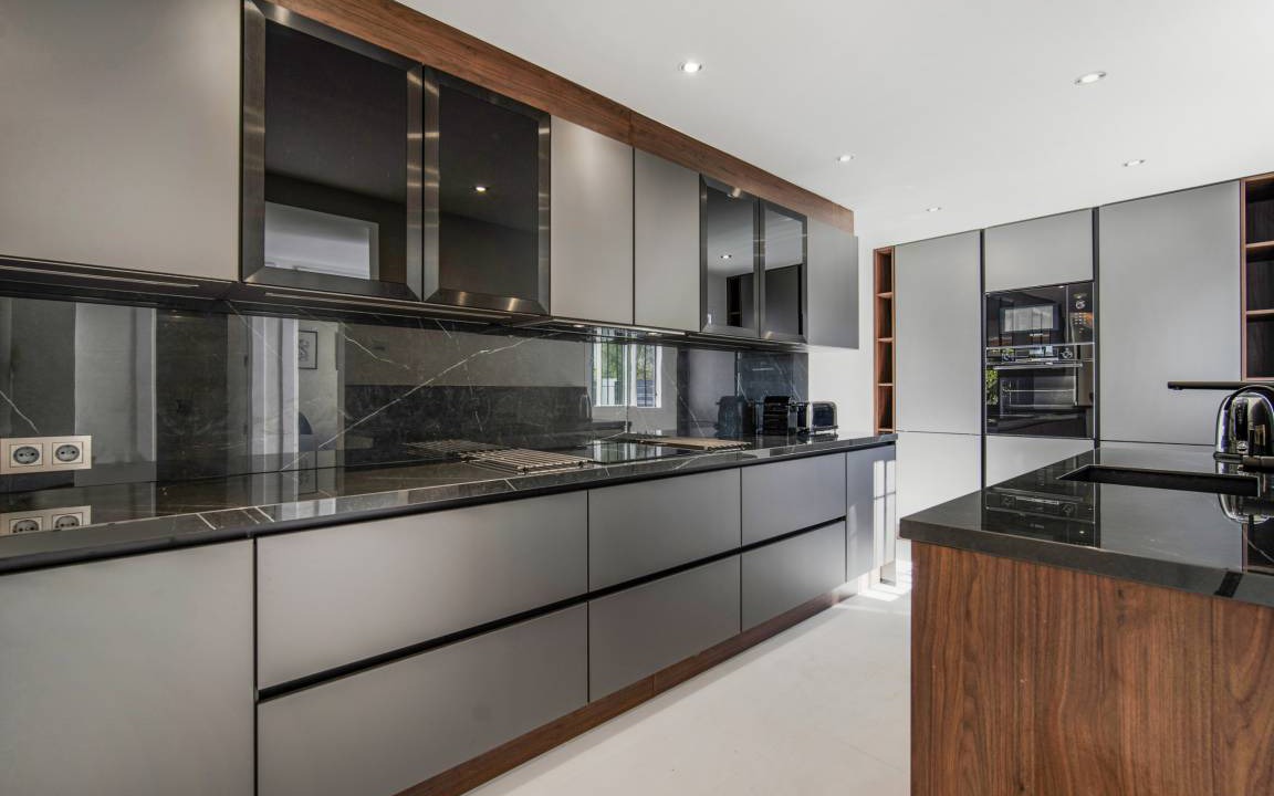 Photo of Kitchen in Golden Mile