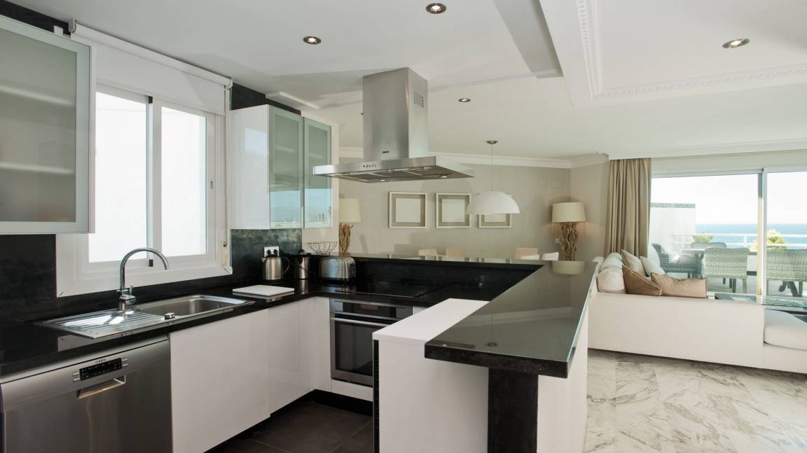 Photo of Kitchen in Golden Mile