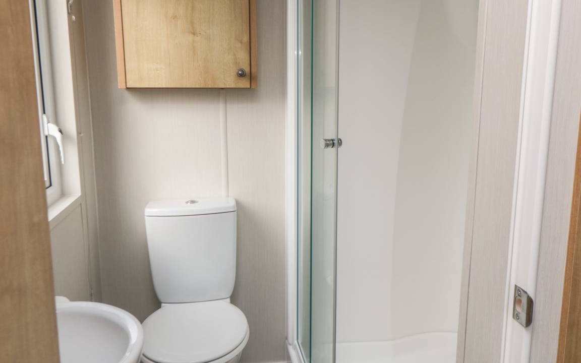 Photo of Bathroom in Cayton Bay
