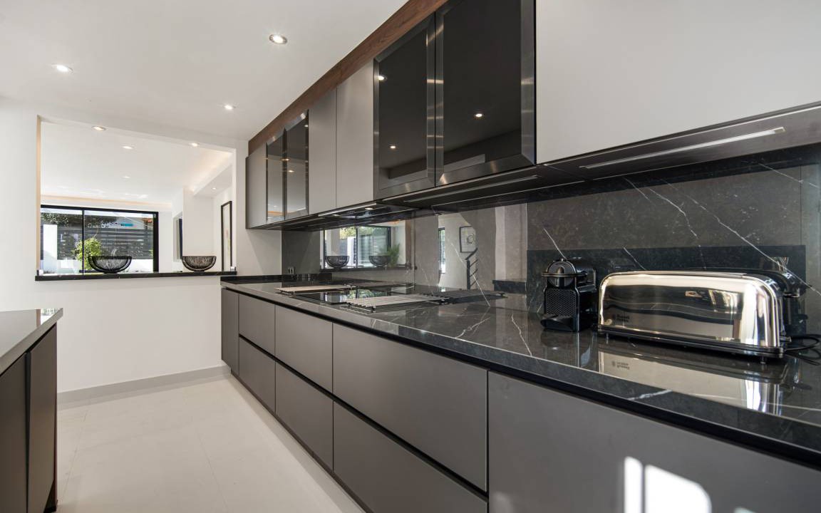Photo of Kitchen in Golden Mile