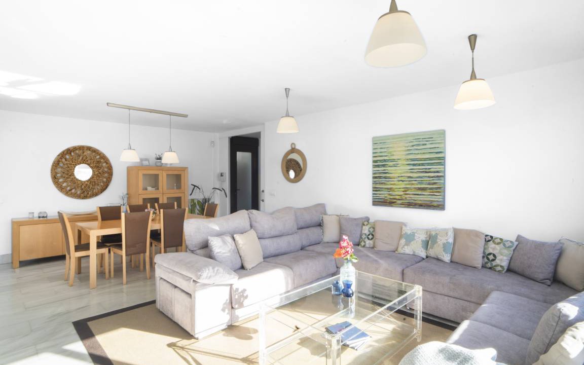Photo of Livingroom in Golden Mile