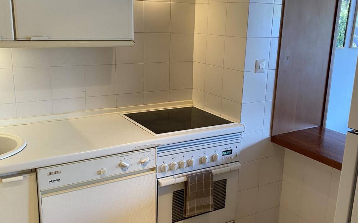 Photo of Kitchen in Golden Mile
