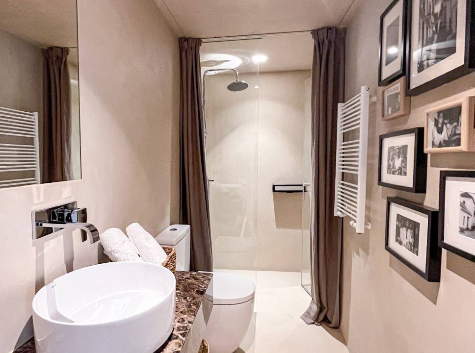 Photo of Bathroom in Golden Mile