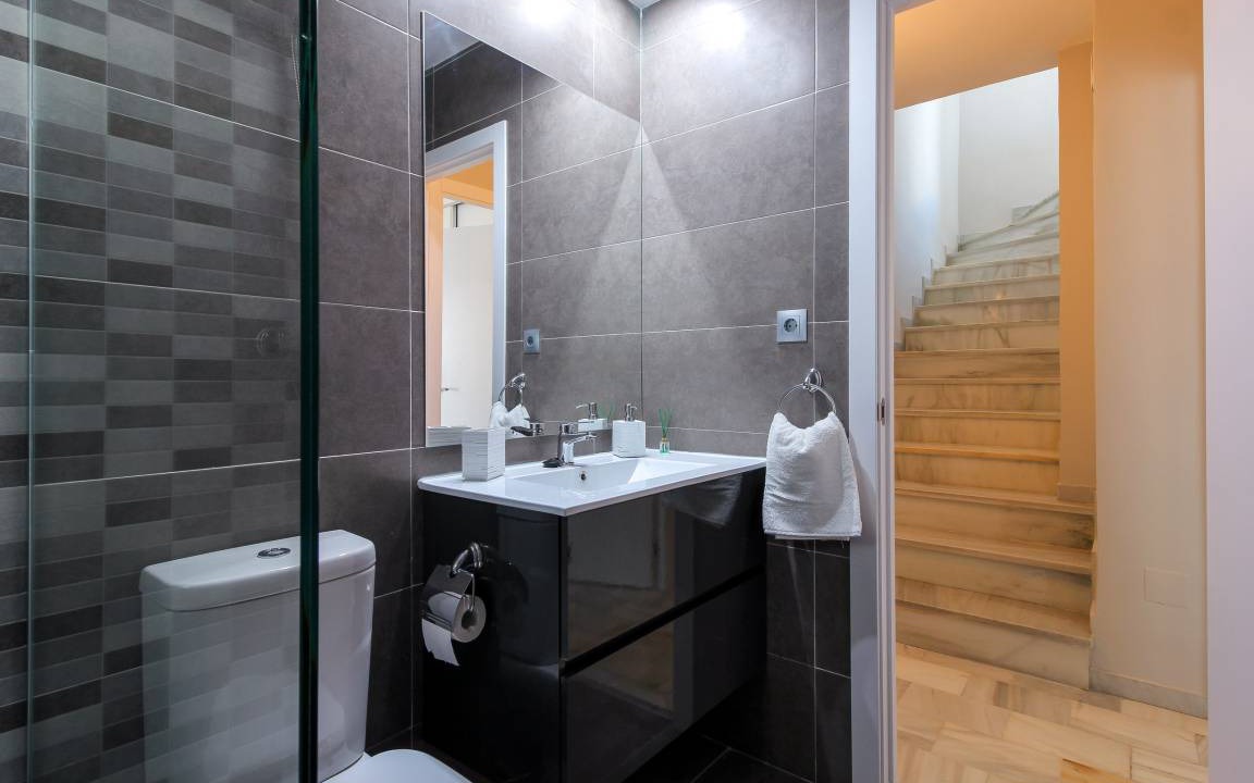 Photo of Bathroom in Urbanizacion Hacienda las Chapas