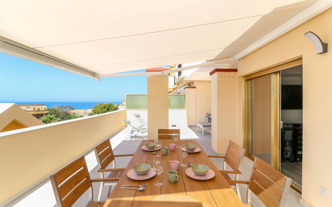 Photo of Patio Balcony in Nikki Beach