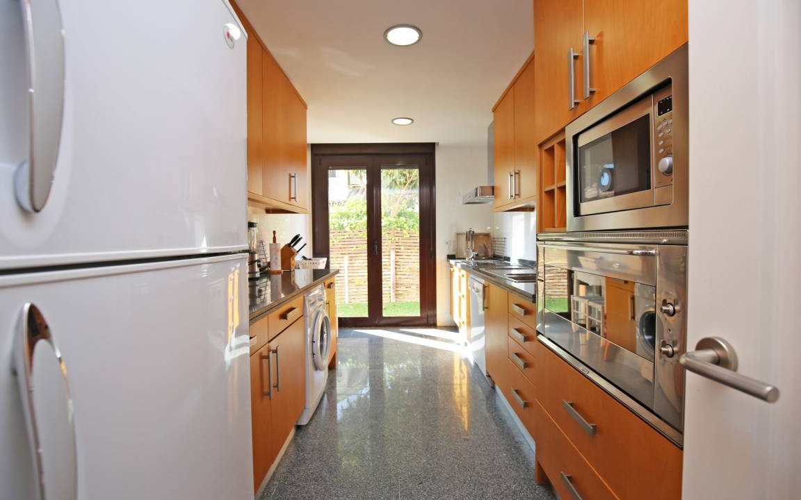 Photo of Kitchen in Golden Mile
