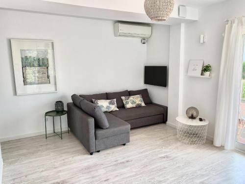 Photo of Livingroom in Golden Mile