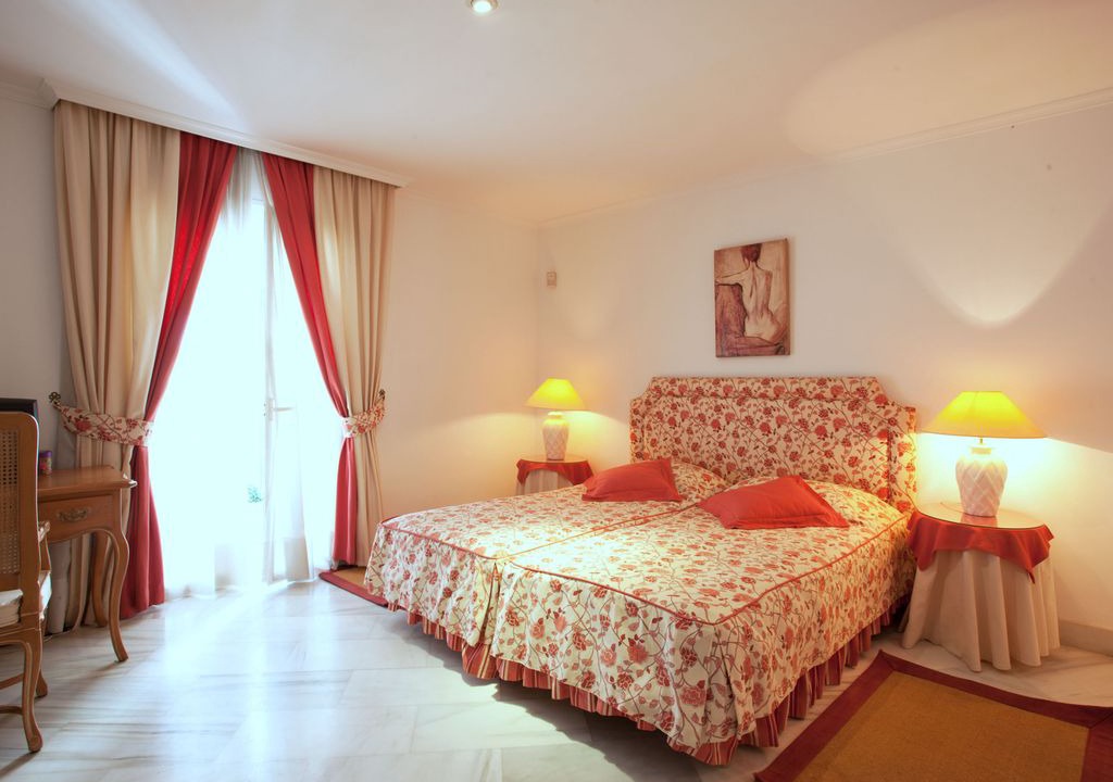 Photo of Bedroom in Nikki Beach