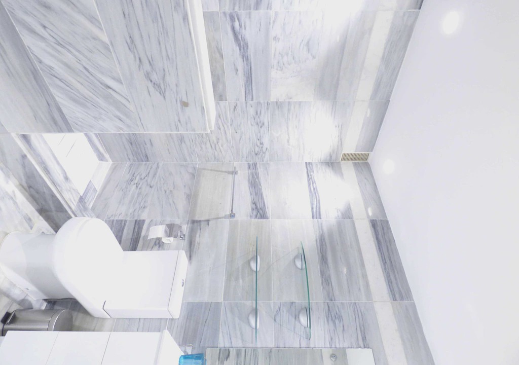 Photo of Bathroom in Marbella City Centre