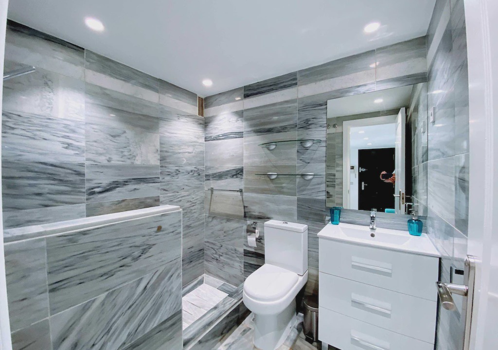 Photo of Bathroom in Marbella City Centre