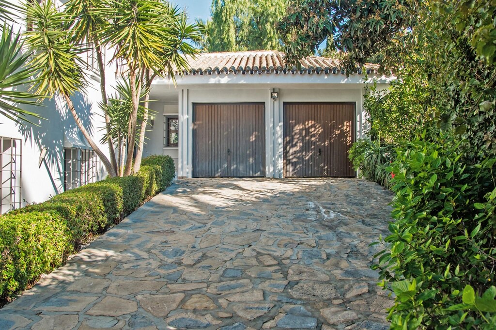 Photo of Buildings in Urbanizacion el Rosario