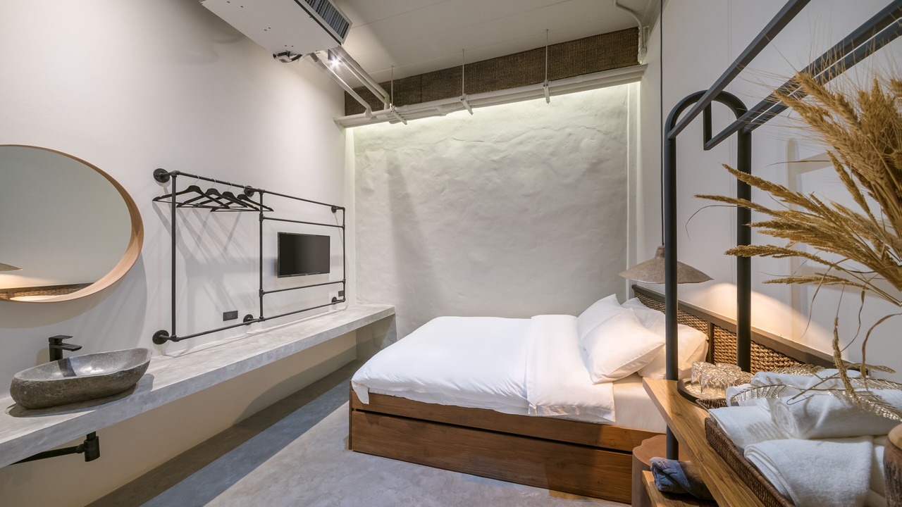 Photo of Bathroom in Thanon Phetchaburi