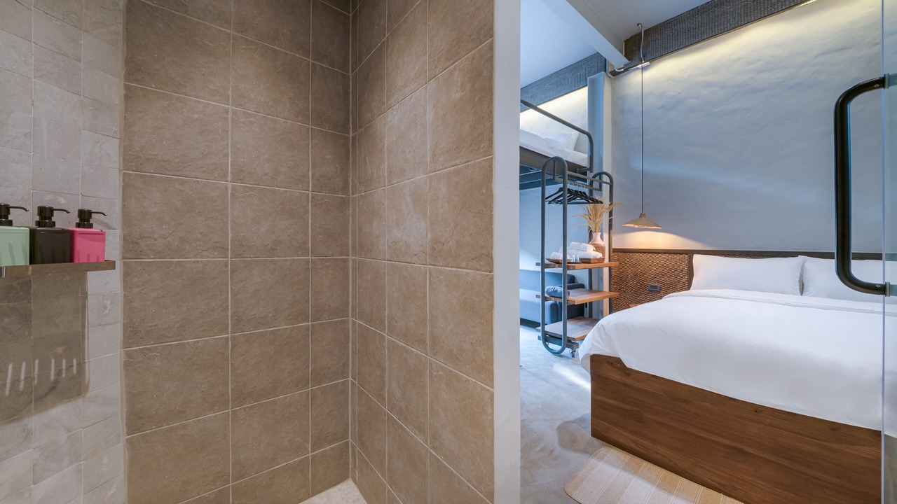 Photo of Bedroom in Thanon Phetchaburi