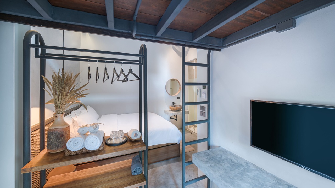 Photo of Bedroom in Thanon Phetchaburi
