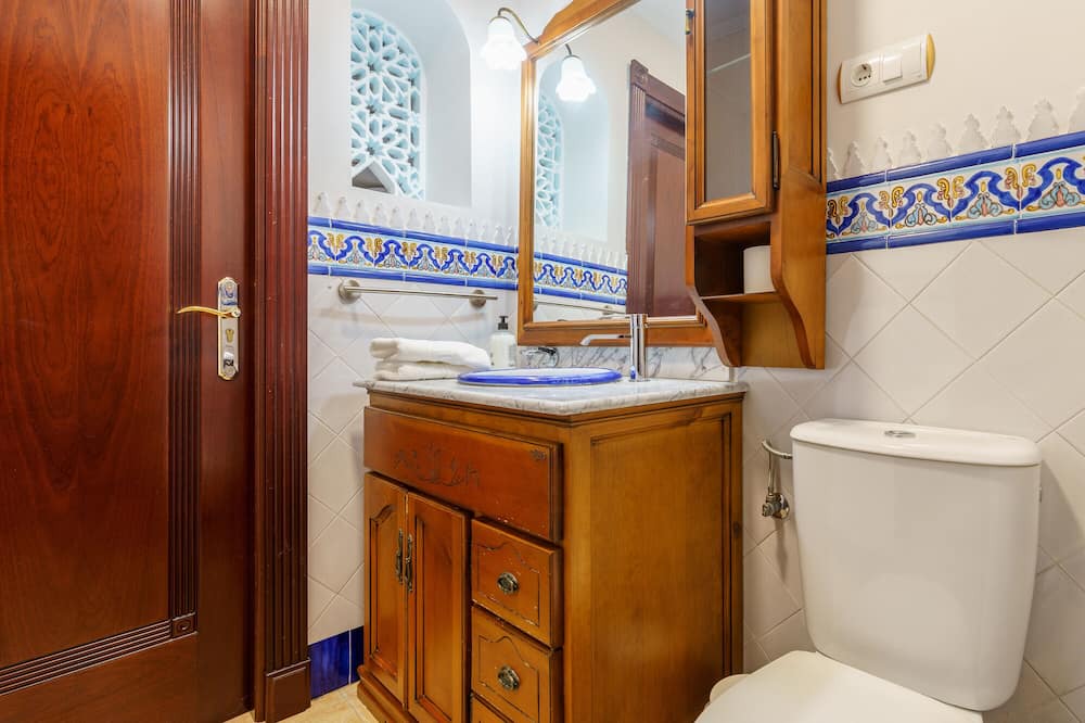 Photo of Bathroom in Cabopino