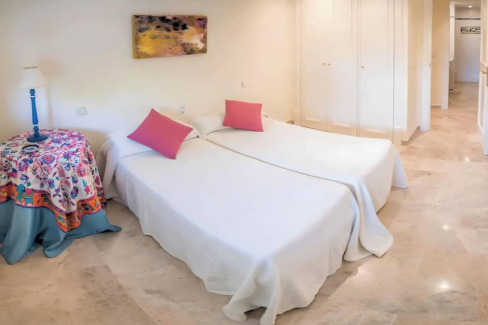 Photo of Bedroom in Nueva Andalucia