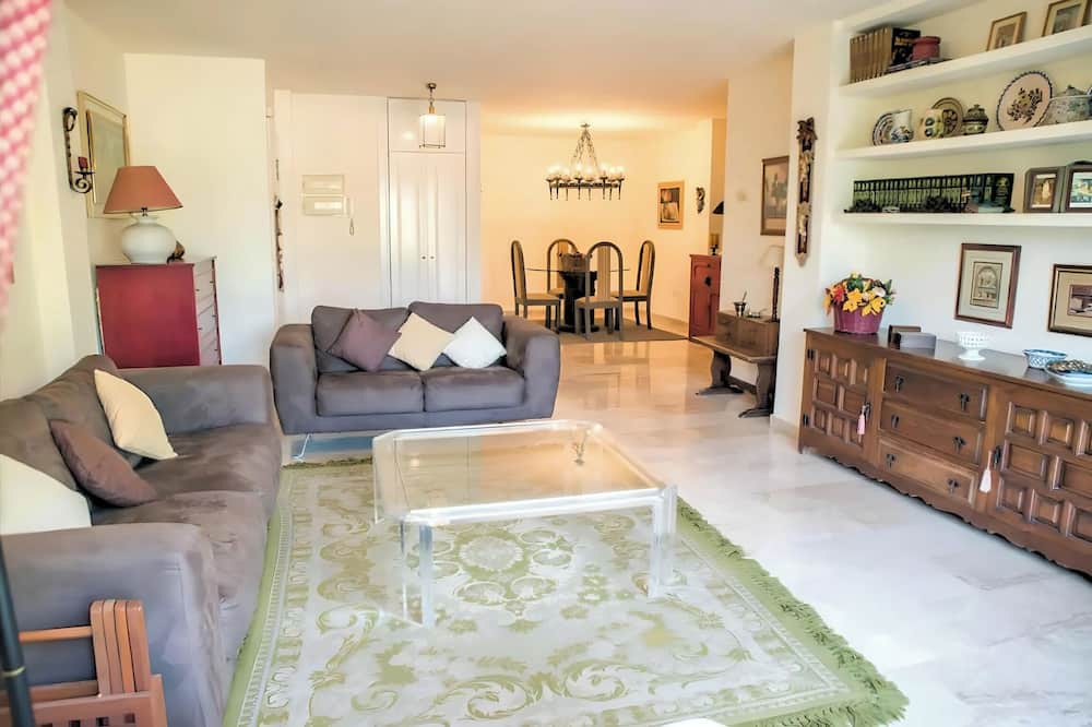 Photo of Livingroom in Nueva Andalucia