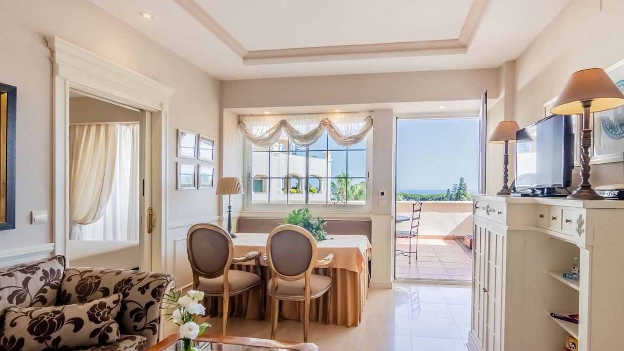 Photo of Bedroom in Golden Mile