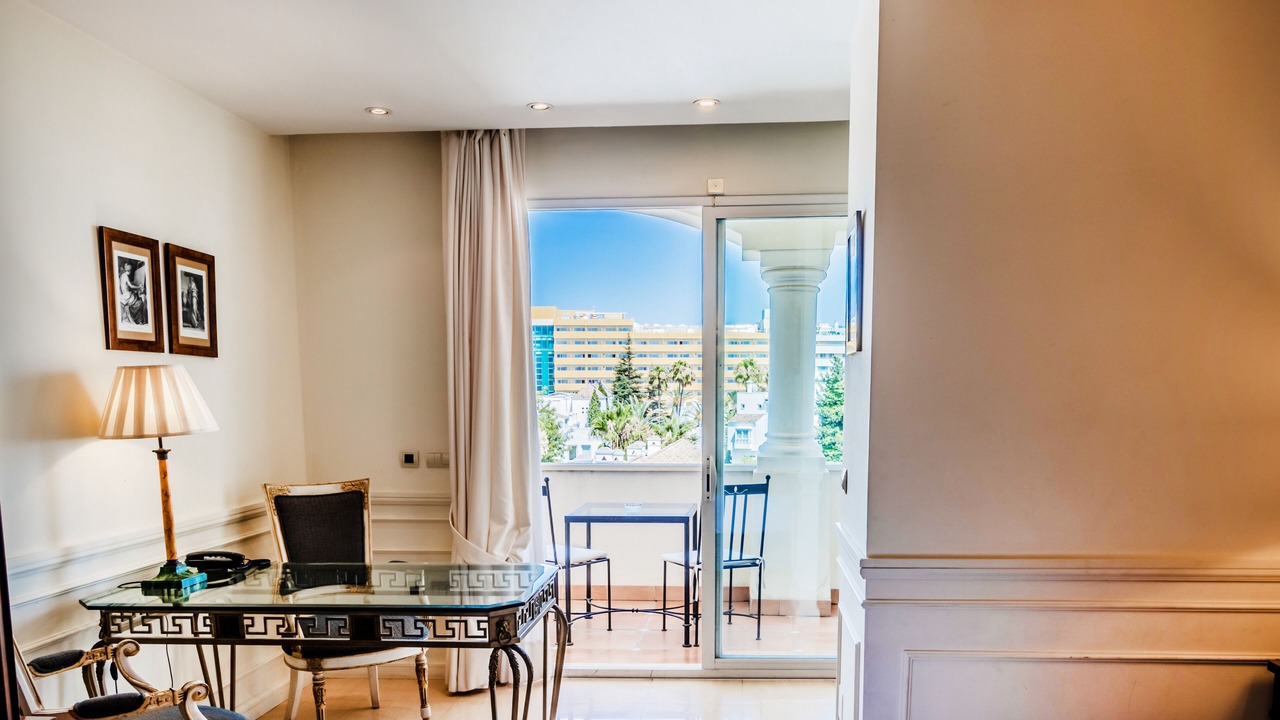 Photo of Bedroom in Golden Mile