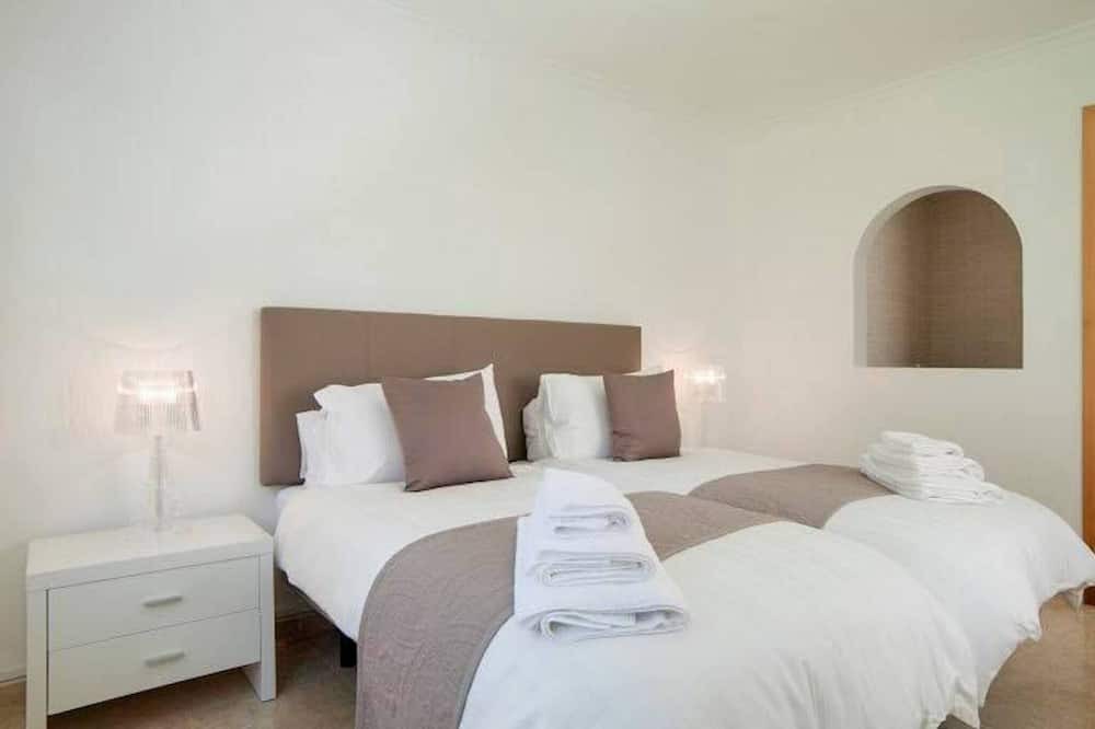 Photo of Bedroom in Elviria