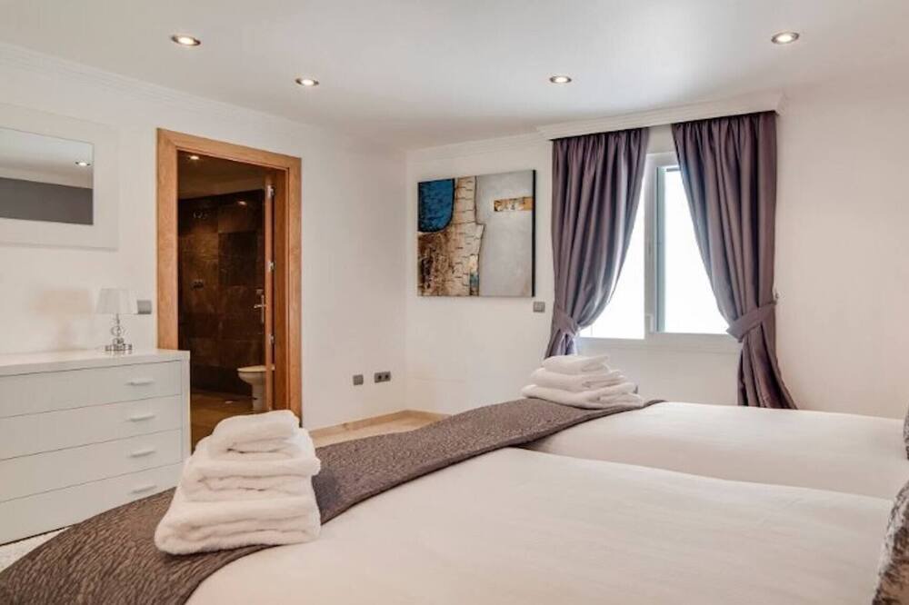 Photo of Bedroom in Elviria