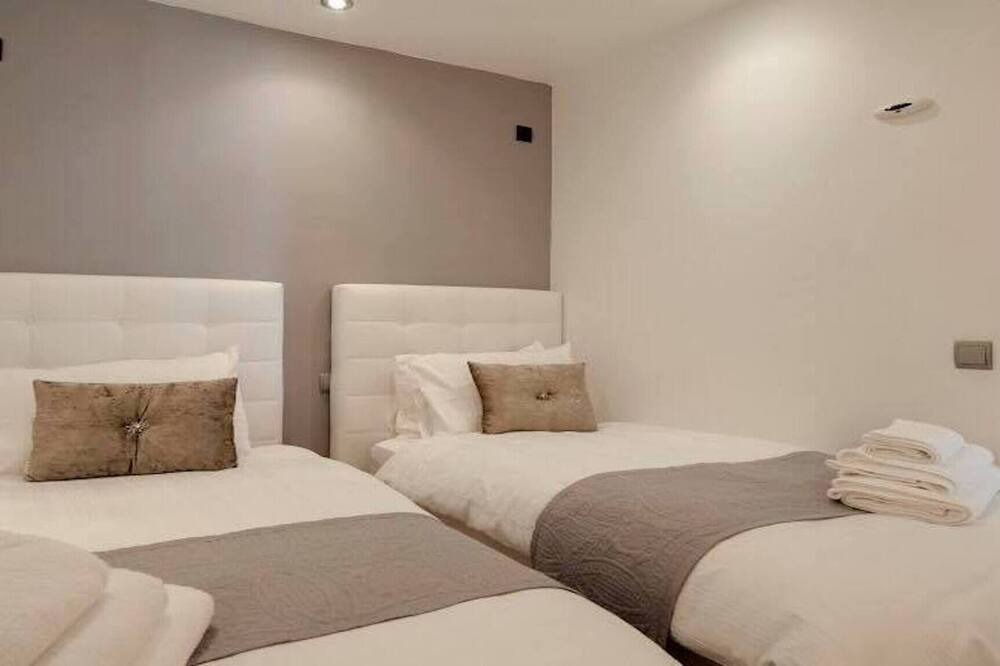 Photo of Bedroom in Elviria