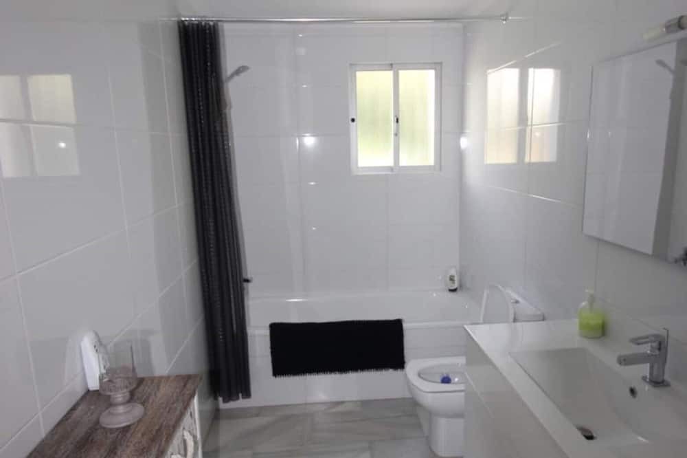 Photo of Bathroom in Urbanizacion el Rosario