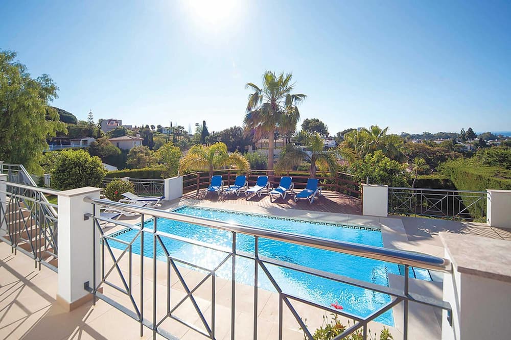 Photo of Outdoor in Elviria